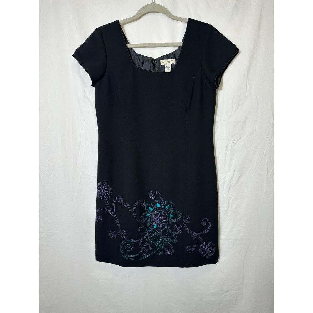 Amanda Smith Petite Women's Black Sheath Dress With Embroidery Design Size 10P